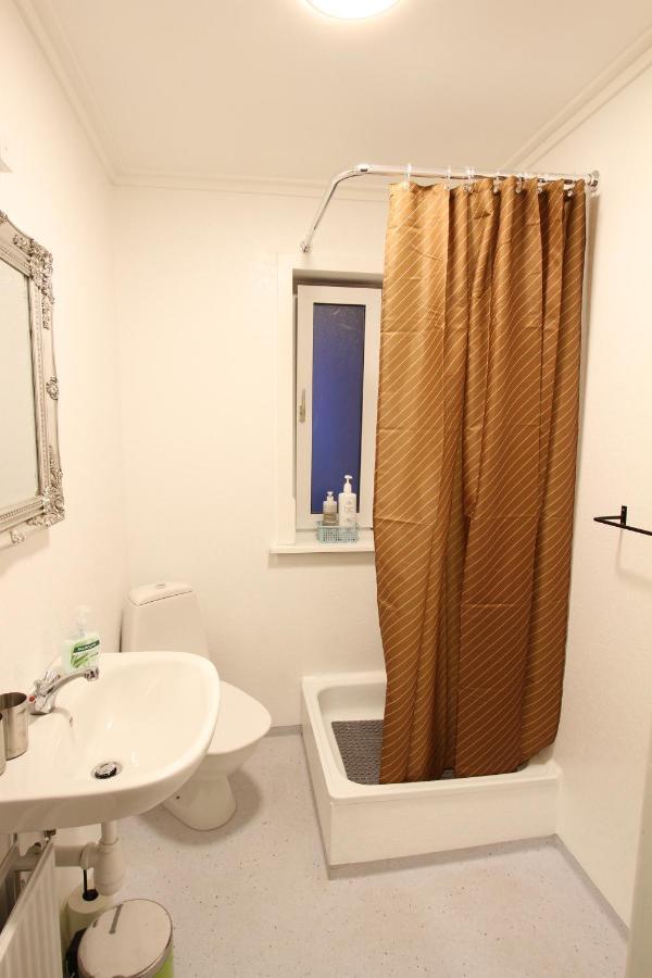 Modern Apartment Near Beach, Marina & City Centre 托尔斯港 外观 照片