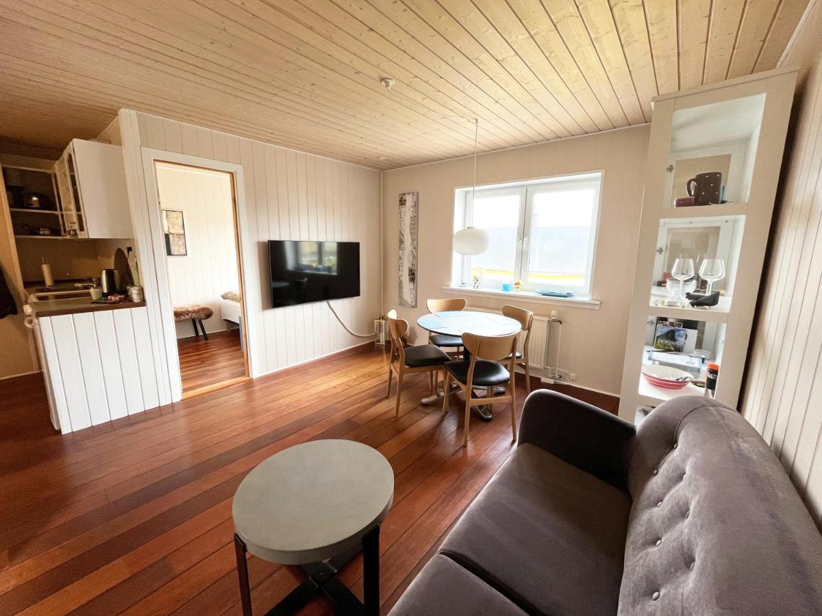 Modern Apartment Near Beach, Marina & City Centre 托尔斯港 外观 照片